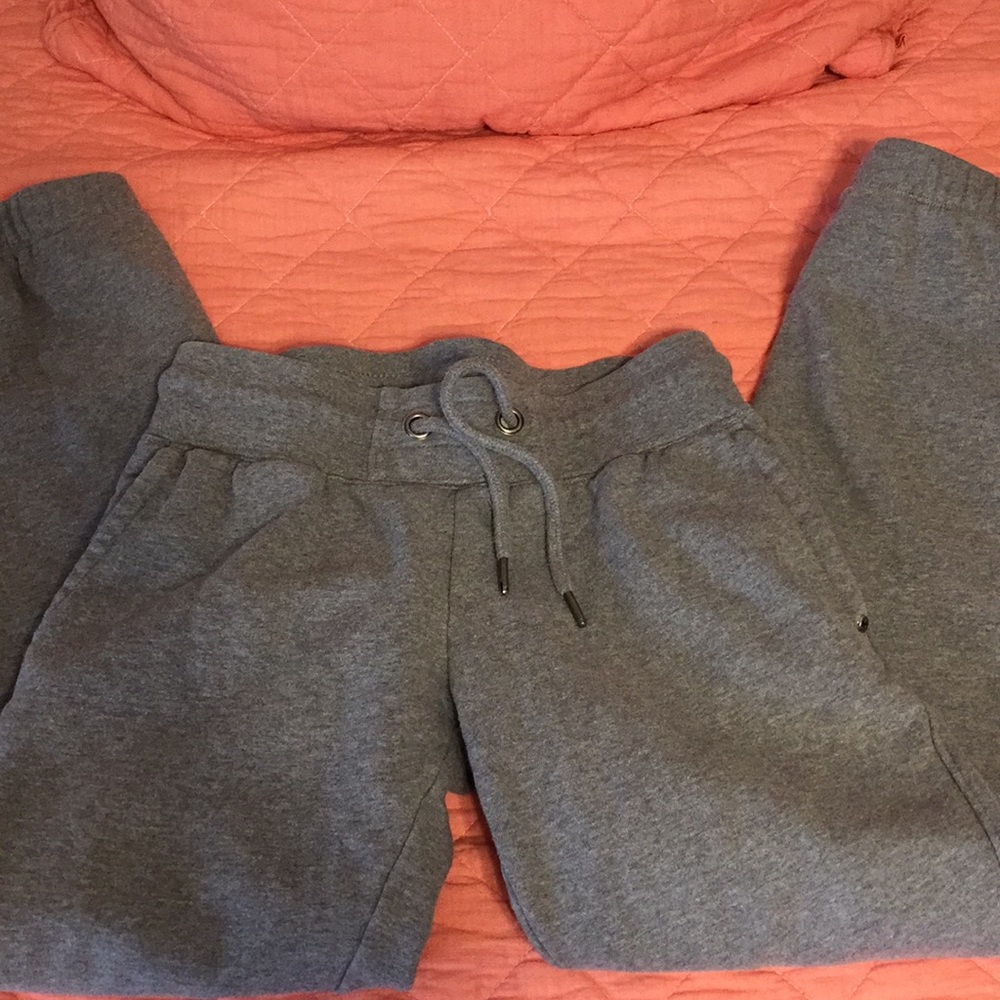 black dog sweat pants